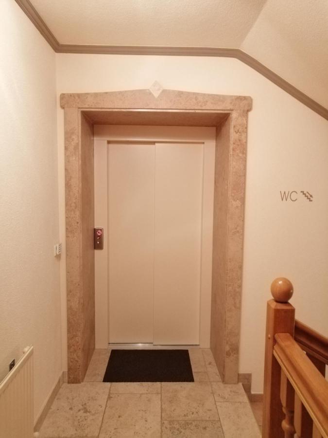 ايشجل Hotel Garni Apart Tina المظهر الخارجي الصورة