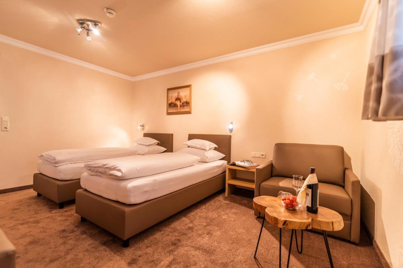ايشجل Hotel Garni Apart Tina المظهر الخارجي الصورة