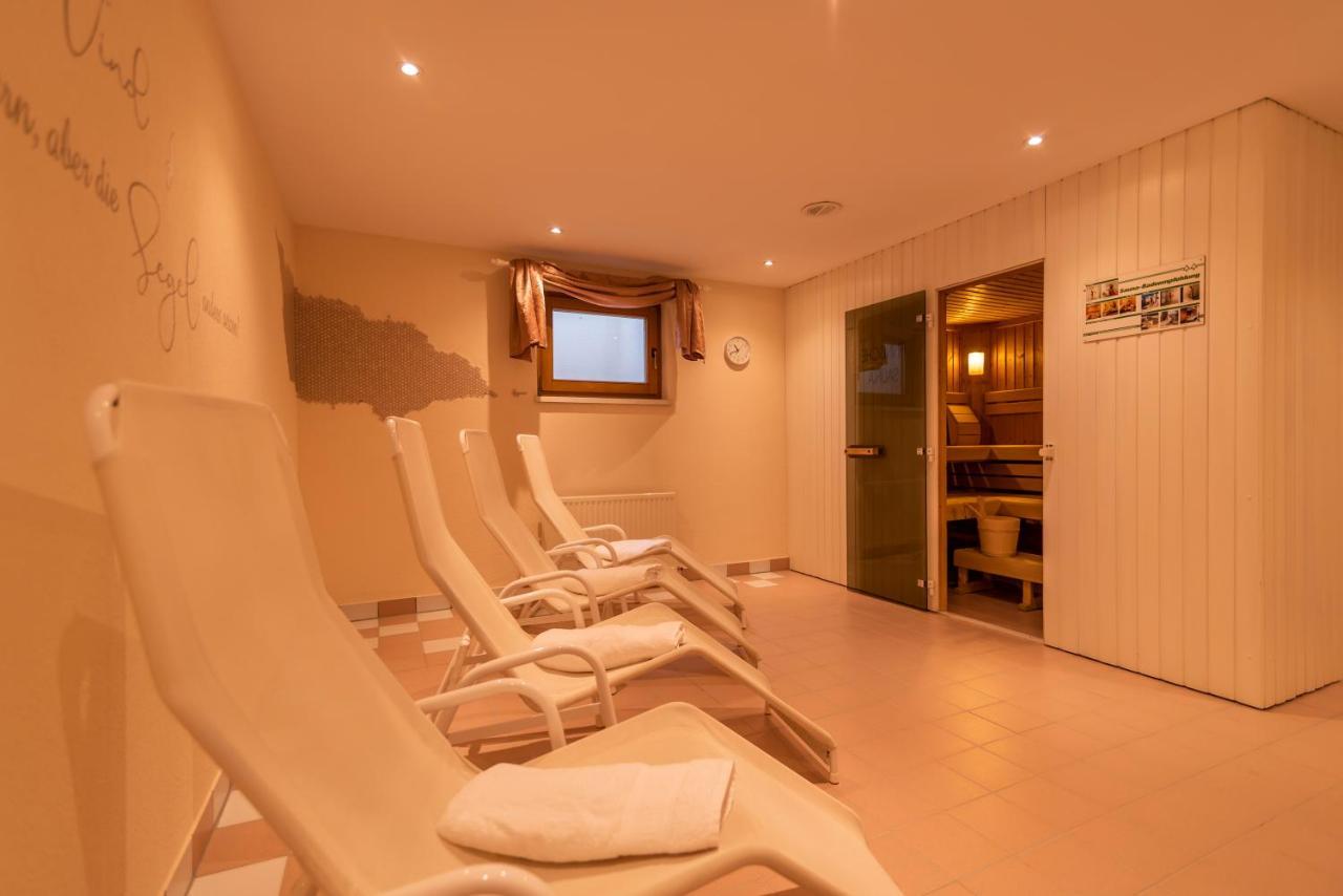 ايشجل Hotel Garni Apart Tina المظهر الخارجي الصورة