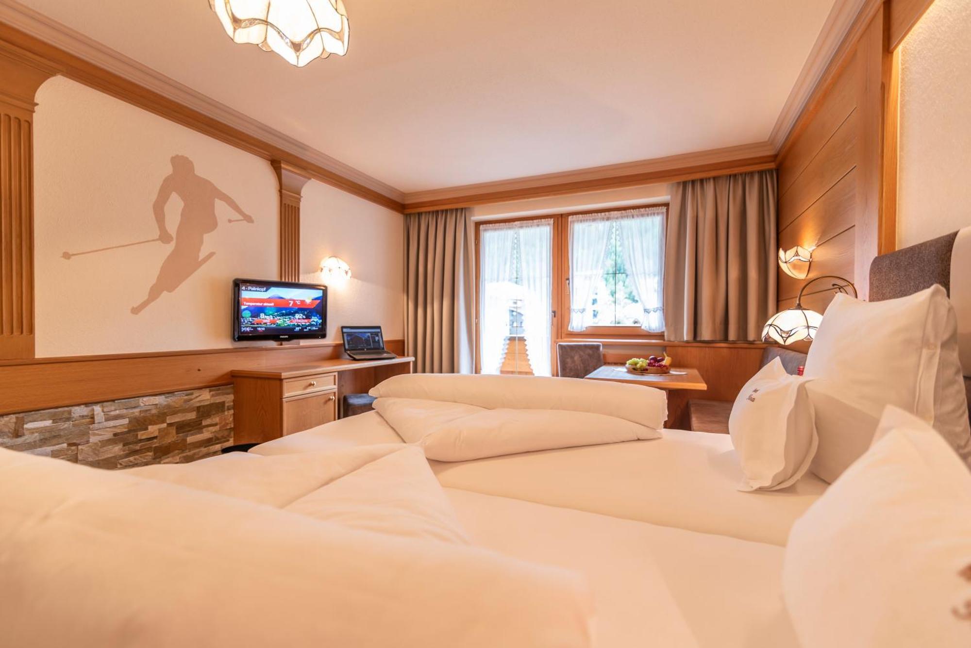 ايشجل Hotel Garni Apart Tina المظهر الخارجي الصورة